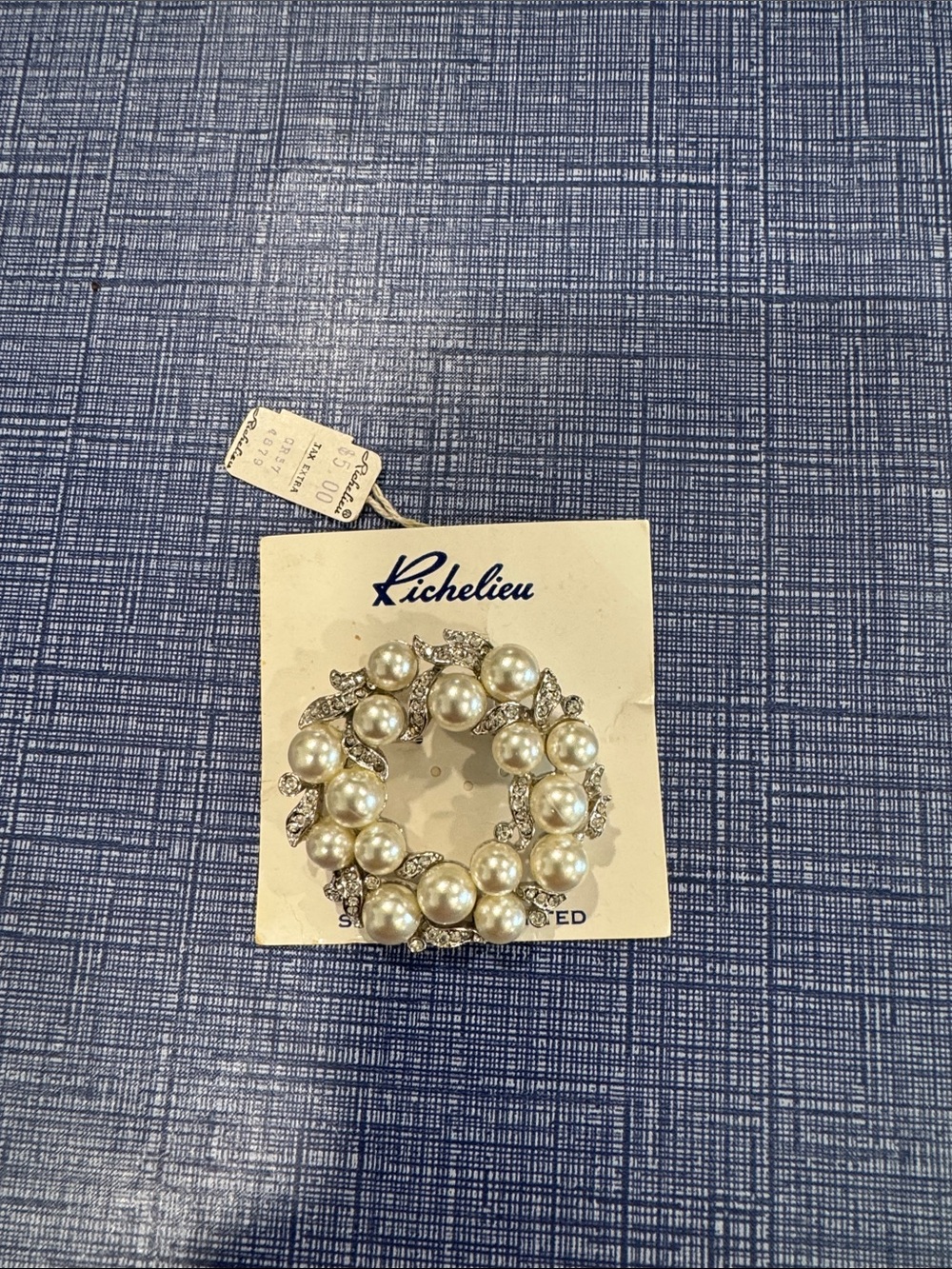 Vintage Richelieu Pearl and Rhinestone Wreath Brooch - Silver & Cream